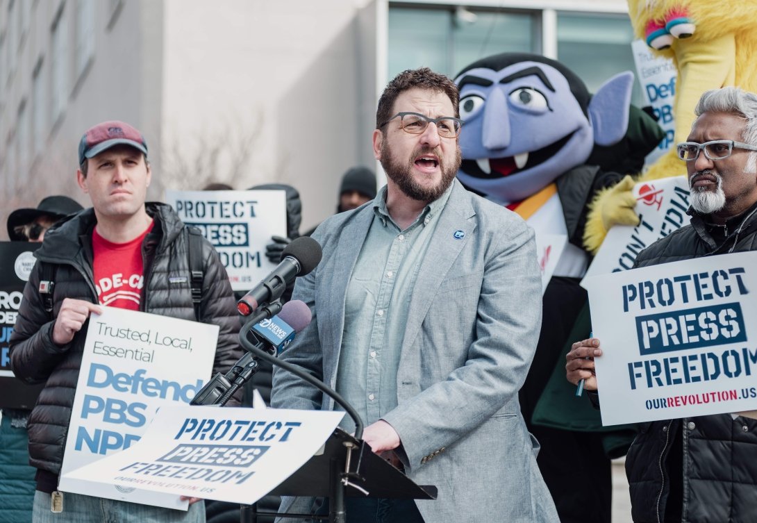 Free Press Co-CEO Craig Aaron speaking at a 'Protect Public Media Day' protest